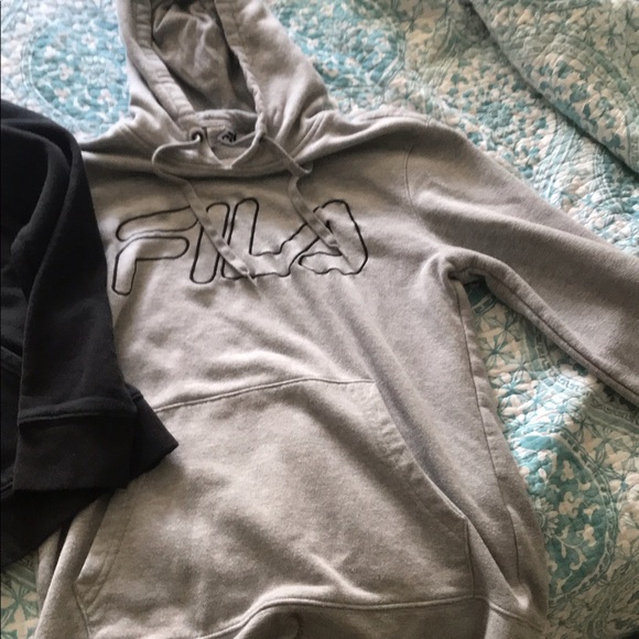 FILA hoodies size S fits medium - Picture 2 of 2